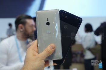 Sony Xperia XZ2 vs Google Pixel 2 XL: first look - PhoneArena