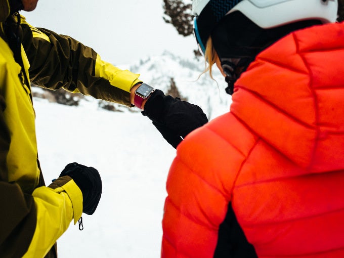 Apple Watch Series 3 apps now track snowboarding and skiing activities