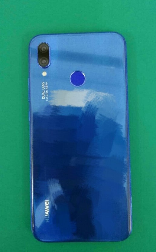 Here is the Huawei P20 Lite in blue