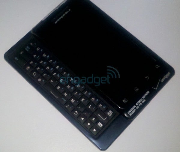 New pictures of the DROID 2, with a Curve 3, Storm 3 and tablet due by Christmas
