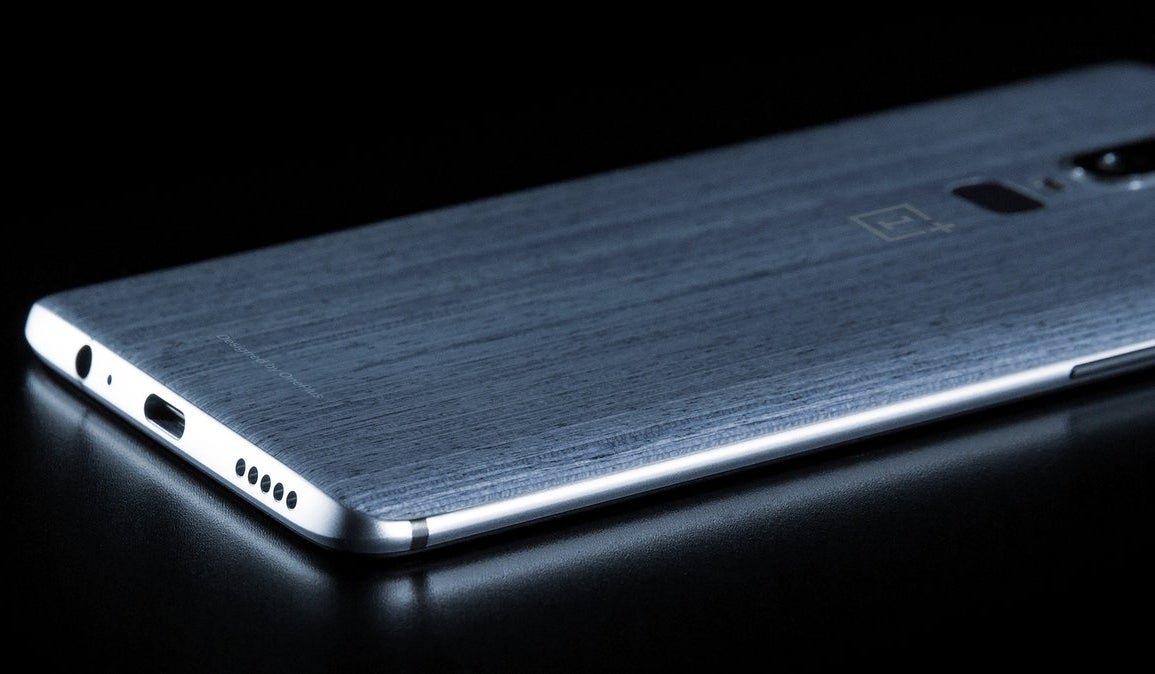 New OnePlus 6 leak reveals 3.5mm jack, interesting rear