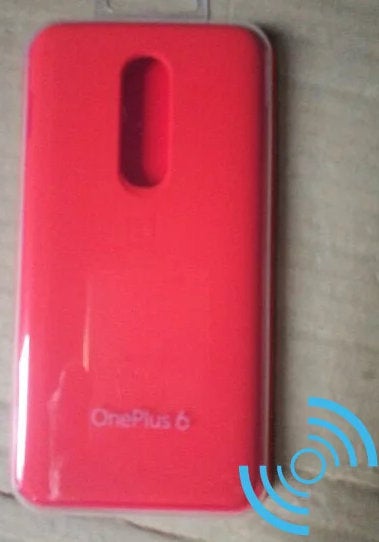 Alleged OnePlus 6 case - OnePlus 6 will be slightly pricier than the OnePlus 5T