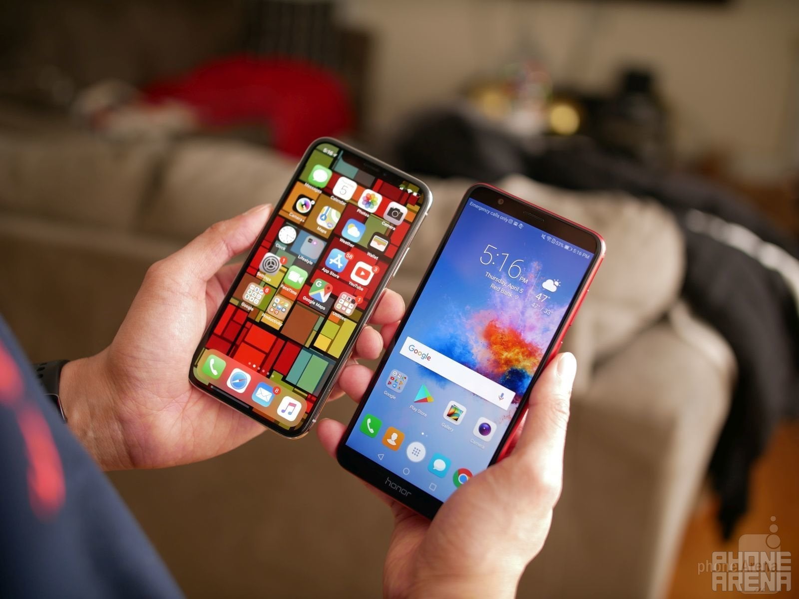 If there&#039;s one instantly recognizable difference, it&#039;s that high-end phones still receive the higher-quality displays. - I switched my $1000 iPhone X for a $200 phone and it was not all that surprising