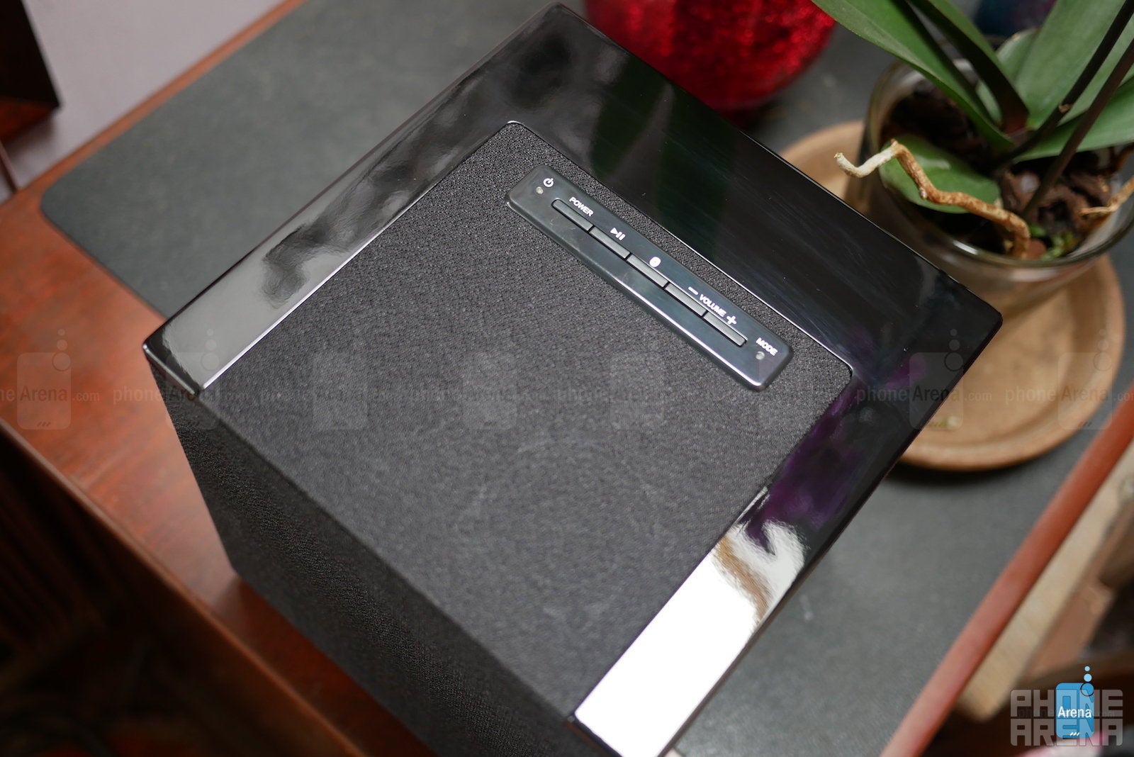 Sleek Chromecast speaker with a vintage feel: Solis SO-7000 hands-on