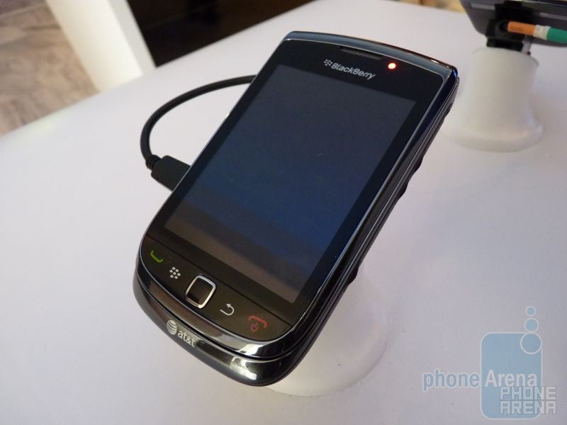 Hands-on with the RIM BlackBerry Torch 9800