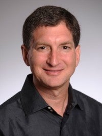 Apple exec in charge of iPhone engineering leaves the company