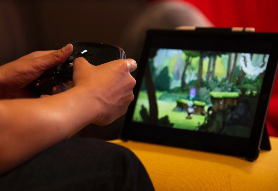 You can now play mobile games with a Steam Controller via Bluetooth