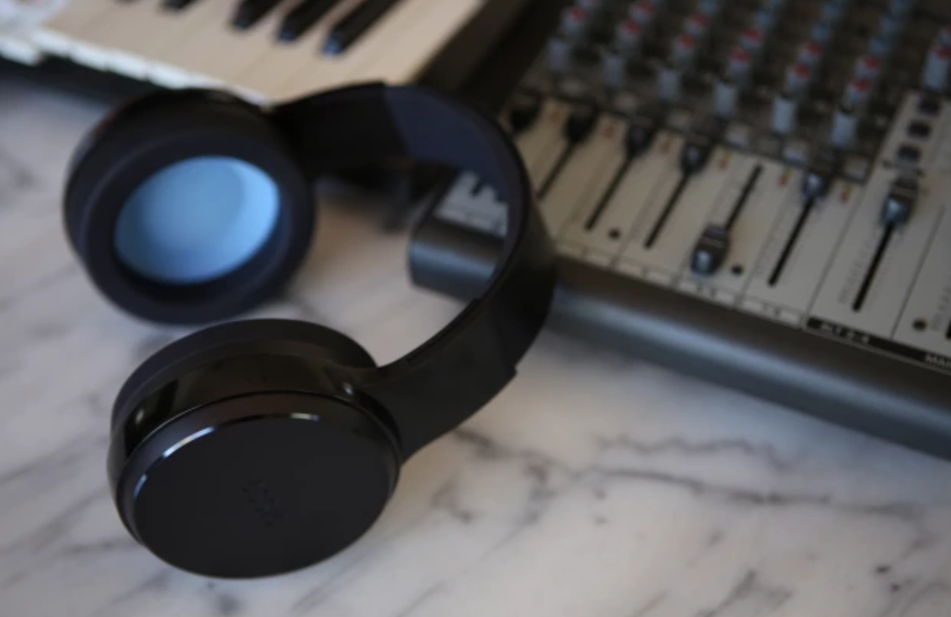 Headphone startup Ossic goes belly up and backers lose out