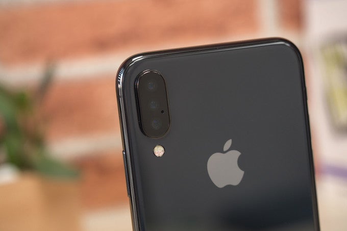 There's more talk about a 2019 Apple iPhone model sporting a triple camera setup