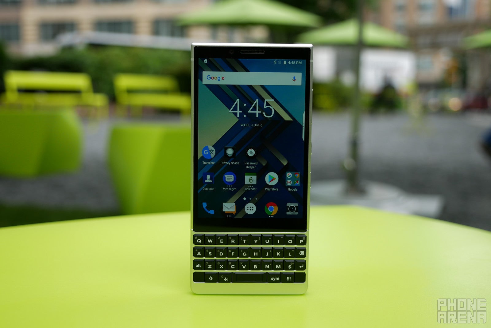BlackBerry KEY2 hands-on: utility at its finest