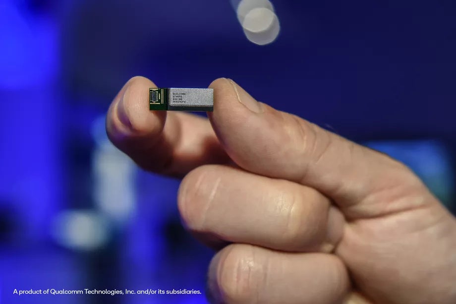 First 5G smartphones may appear in first half of 2019: Qualcomm unveils world-first 5G mmWave antenna