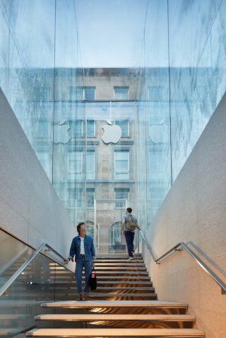 Apple opens magnificent glass cube flagship Apple Store in Milan