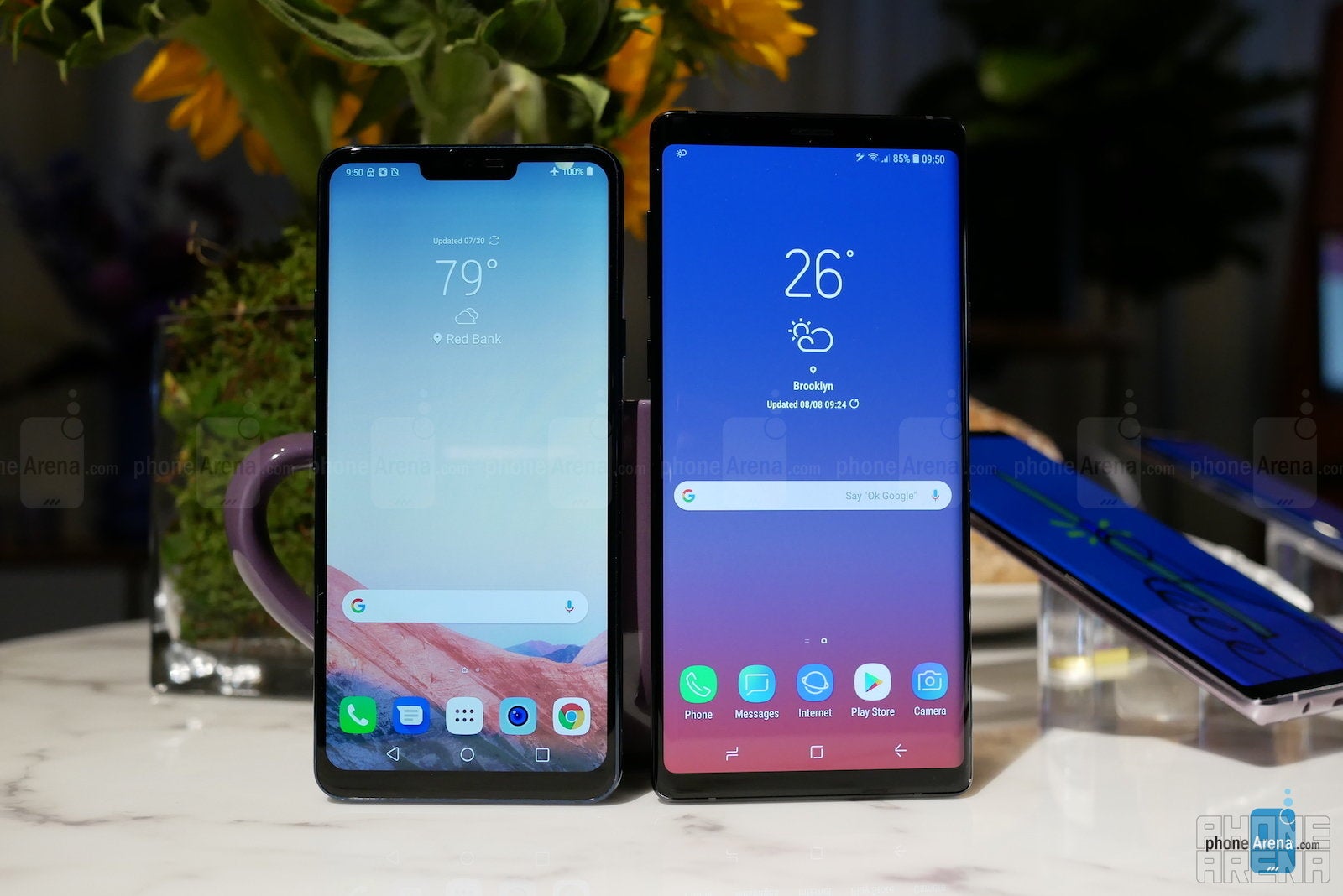 Samsung Galaxy Note 9 vs. LG G7 ThinQ: ThinQ size is everything?