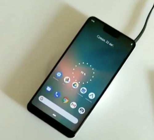 Google Pixel 3 XL leaks keep on coming, this time confirming wireless charging support