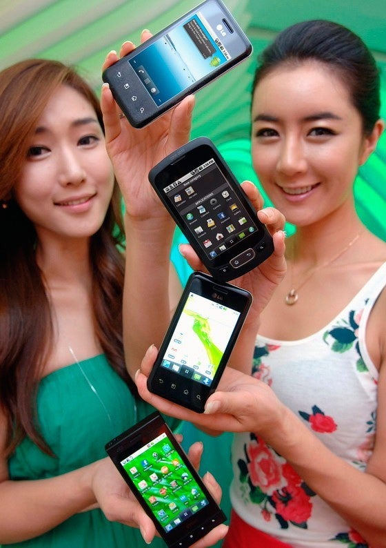 LG to spill the beans on its Optimus One and Chic Android phones next week