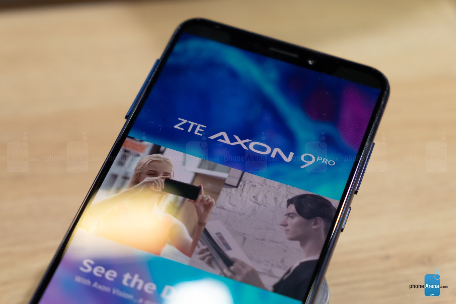 ZTE Axon 40 Ultra bends the rules of smartphone cameras to reach the next  level - PhoneArena