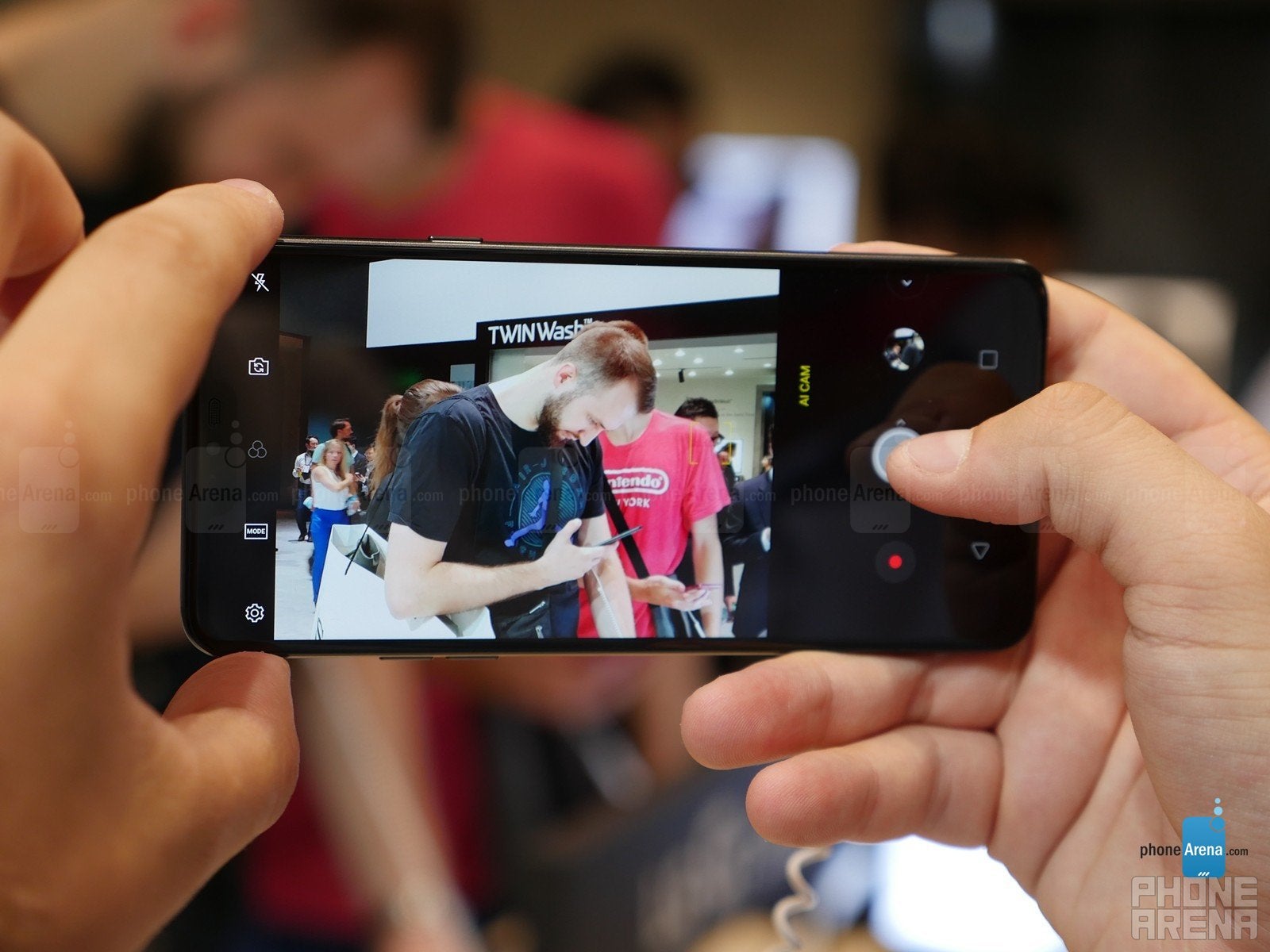 LG G7 Fit hands-on: LG's newest mid-ranger doesn't make a really strong case for itself