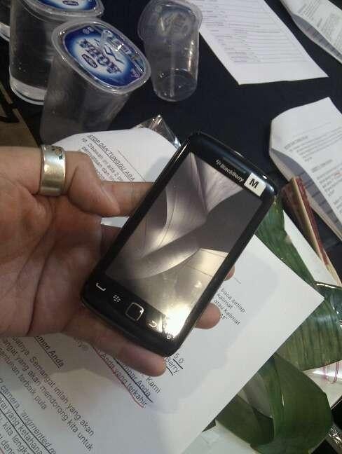 Is this the BlackBerry Storm 3?