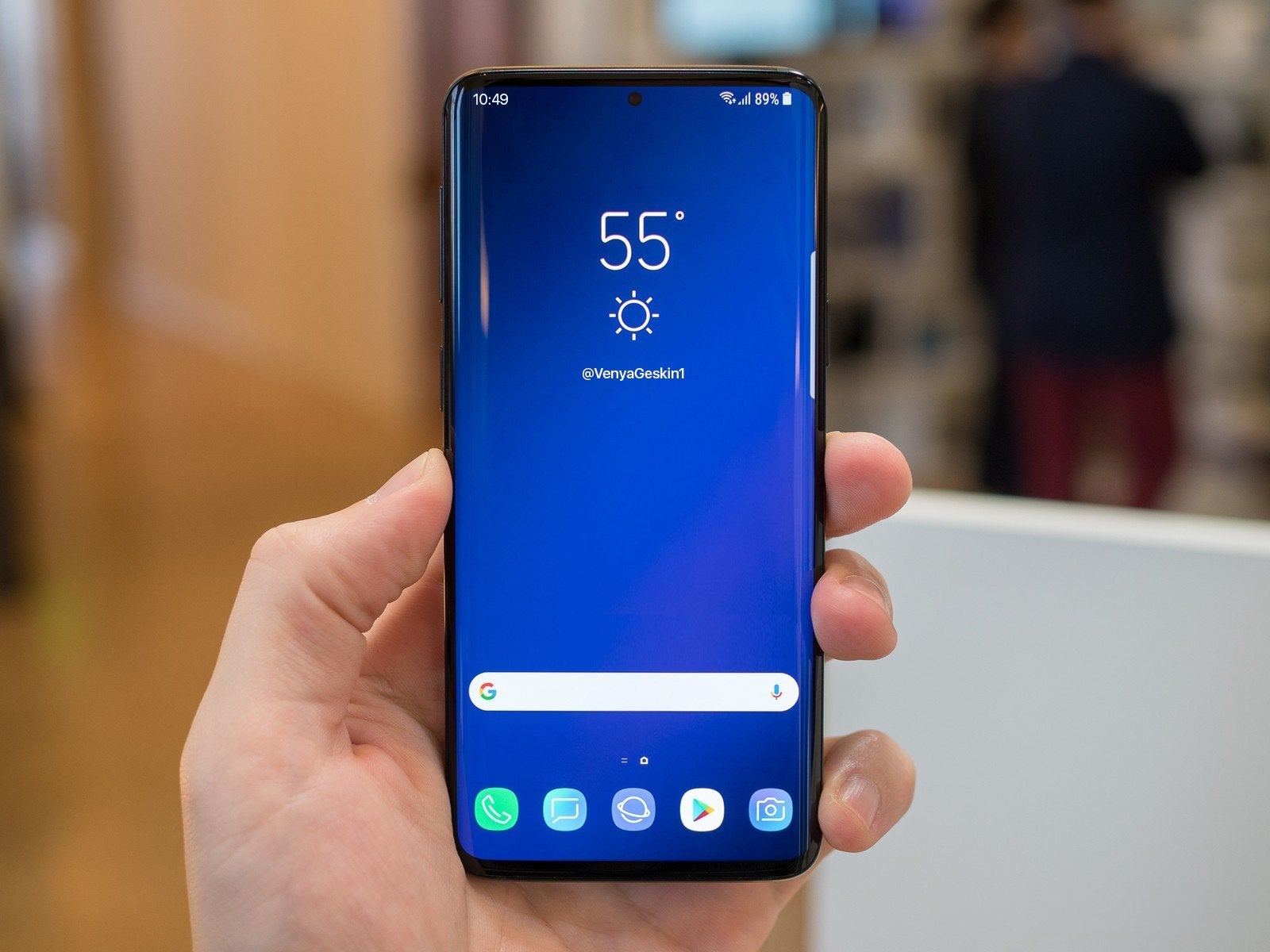 Galaxy S10 render by Ben Geskin - Here's what a Galaxy S10 with an under-display front-facing camera might look like