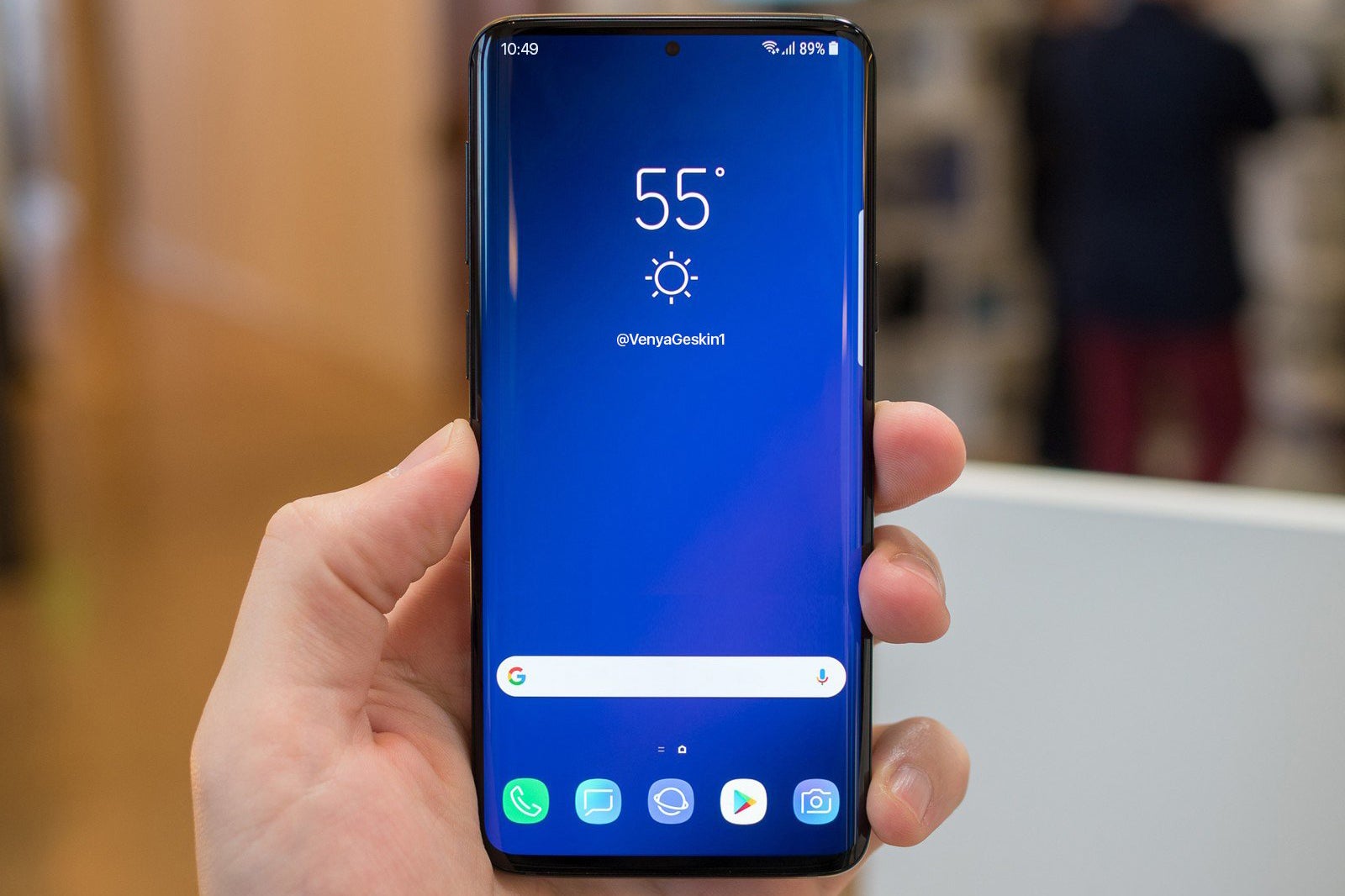 Render showing an all-screen Galaxy S10 with camera piercing - Samsung&#039;s Galaxy S10 lineup might ditch the iris-scanning functionality