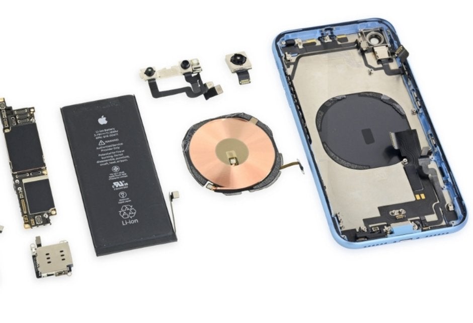 Who's a bad boy? The iPhone XR, its battery, and its wireless charging coil get spread by iFixit - iPhone XR showcases best battery life of all iPhones, our testing confirms