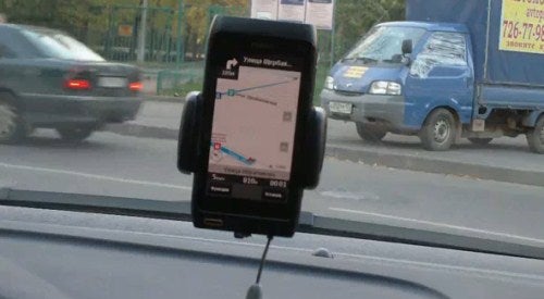 Nokia N8 makes sure you get there with 4 different GPS platforms