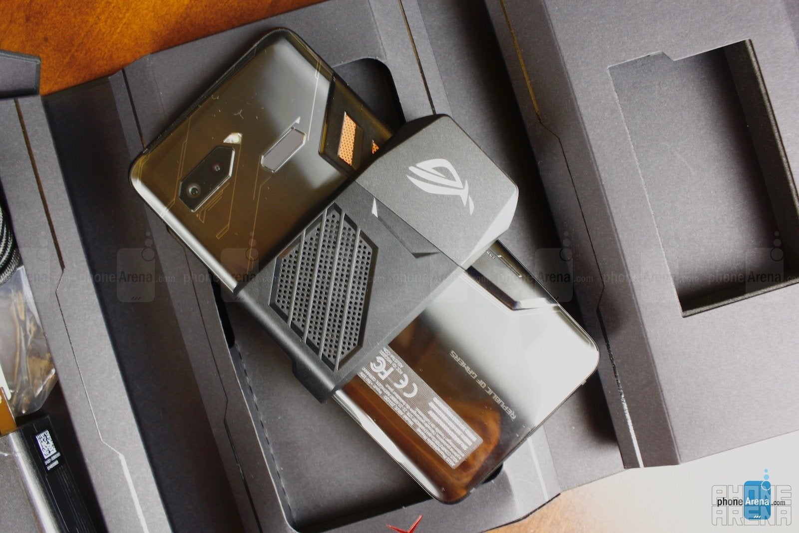Asus ROG Phone Unboxing