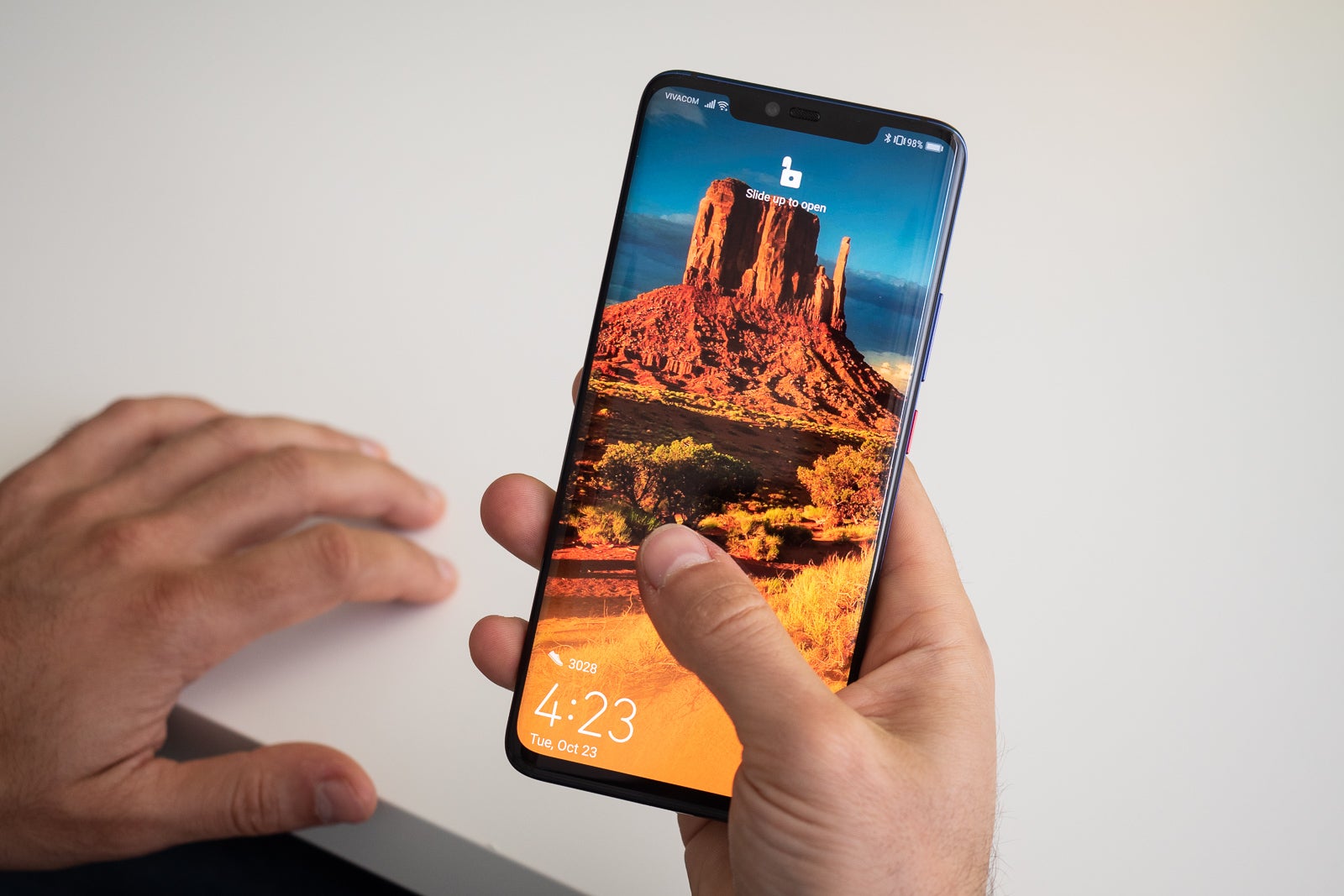 5 things to love and 5 things to hate about the Huawei Mate 20 Pro