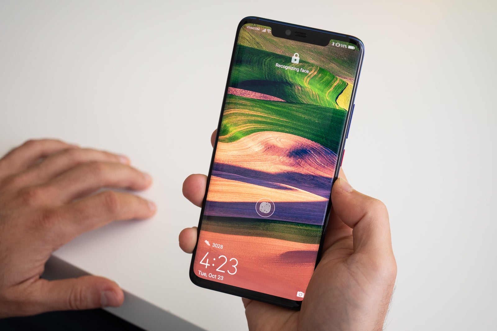 5 things to love and 5 things to hate about the Huawei Mate 20 Pro