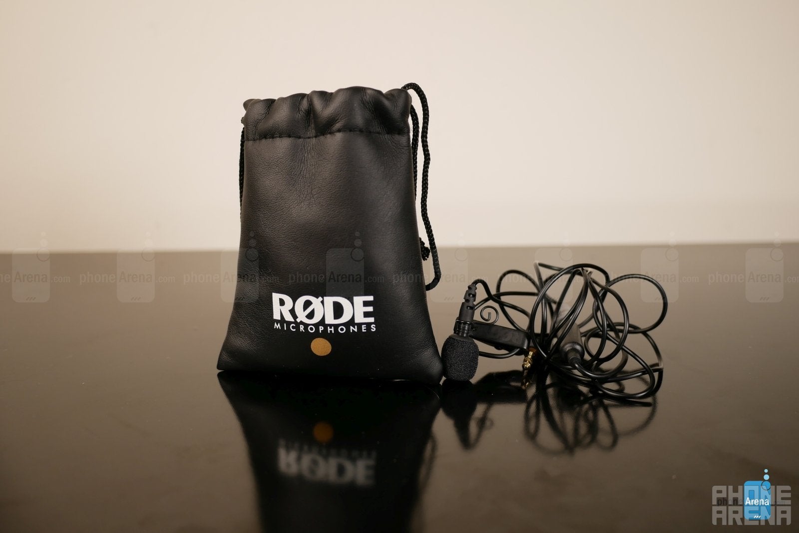 What&#039;s in my bag? [CES 2019 Edition]