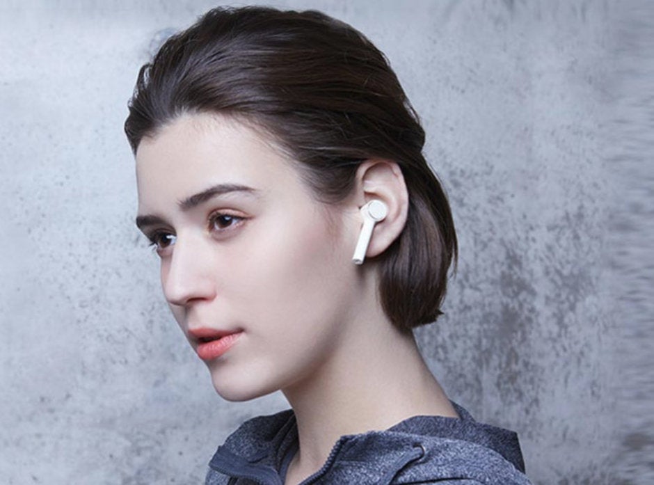 Xiaomi&#039;s new Apple AirPods copycat earphones arrive on January 11 for $60