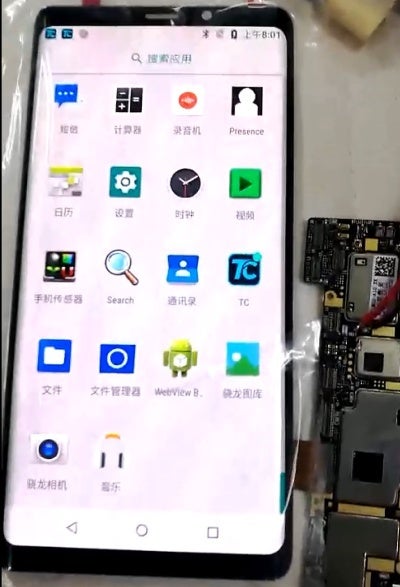 Android 9 0 Smartphone With Massive Slide Out Qwerty Keyboard Could Become A Reality Soon Phonearena