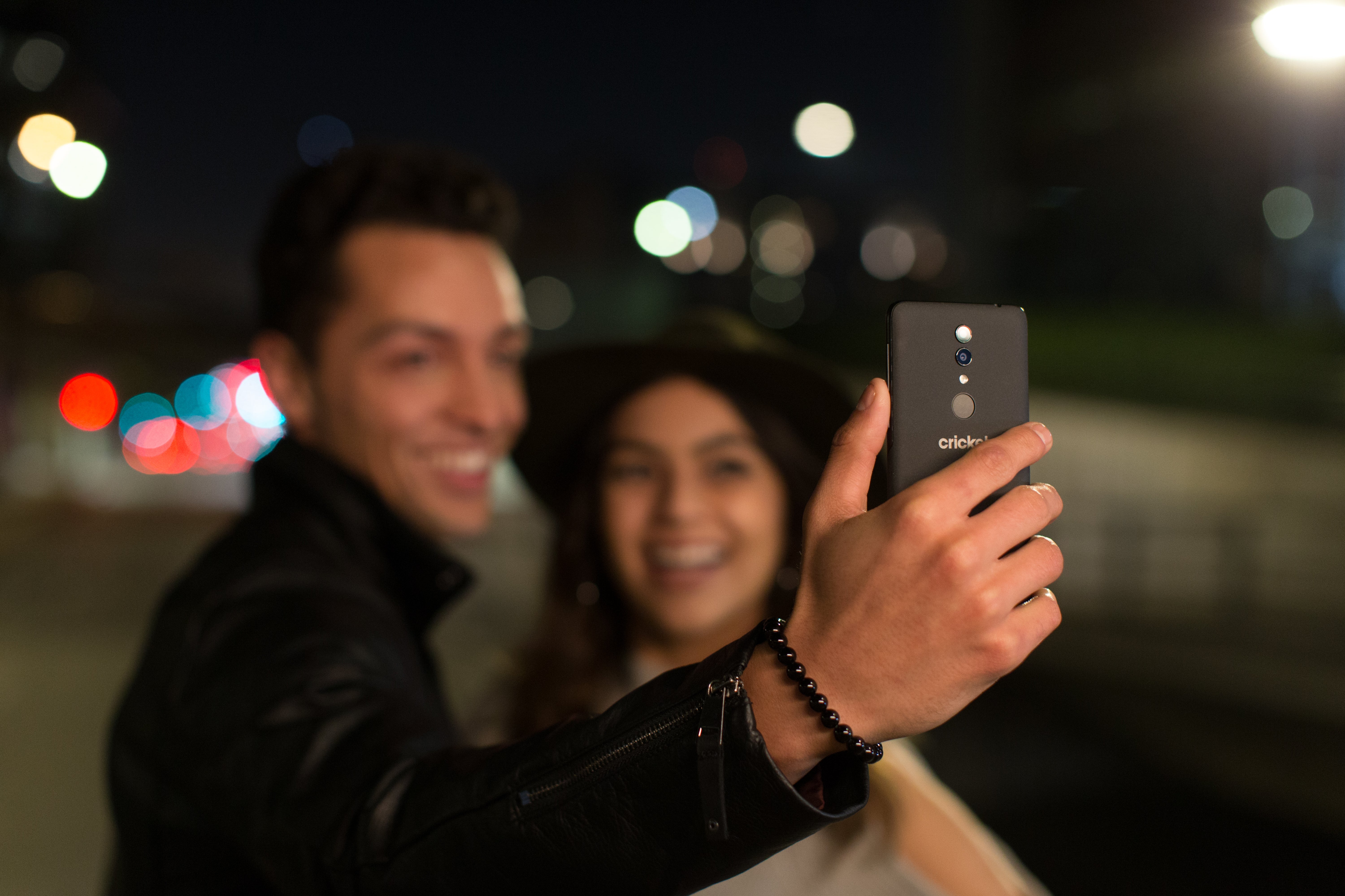 Cricket-exclusive Alcatel ONYX is an entry-level trooper that costs just $120