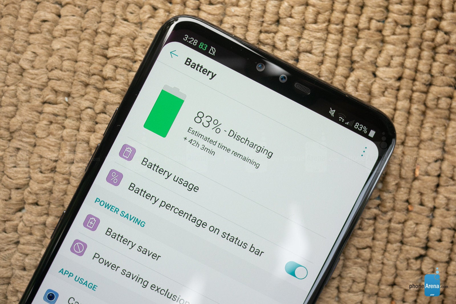 Notch and notification bar, fitting seamlessly together - Don&#039;t panic, the hole on the Galaxy S10&#039;s display won&#039;t be that bad