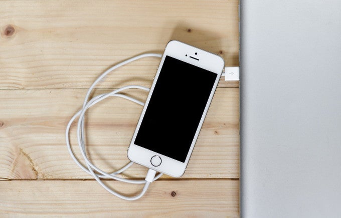 Apple sued for allegedly forcing users to buy new iPhone chargers