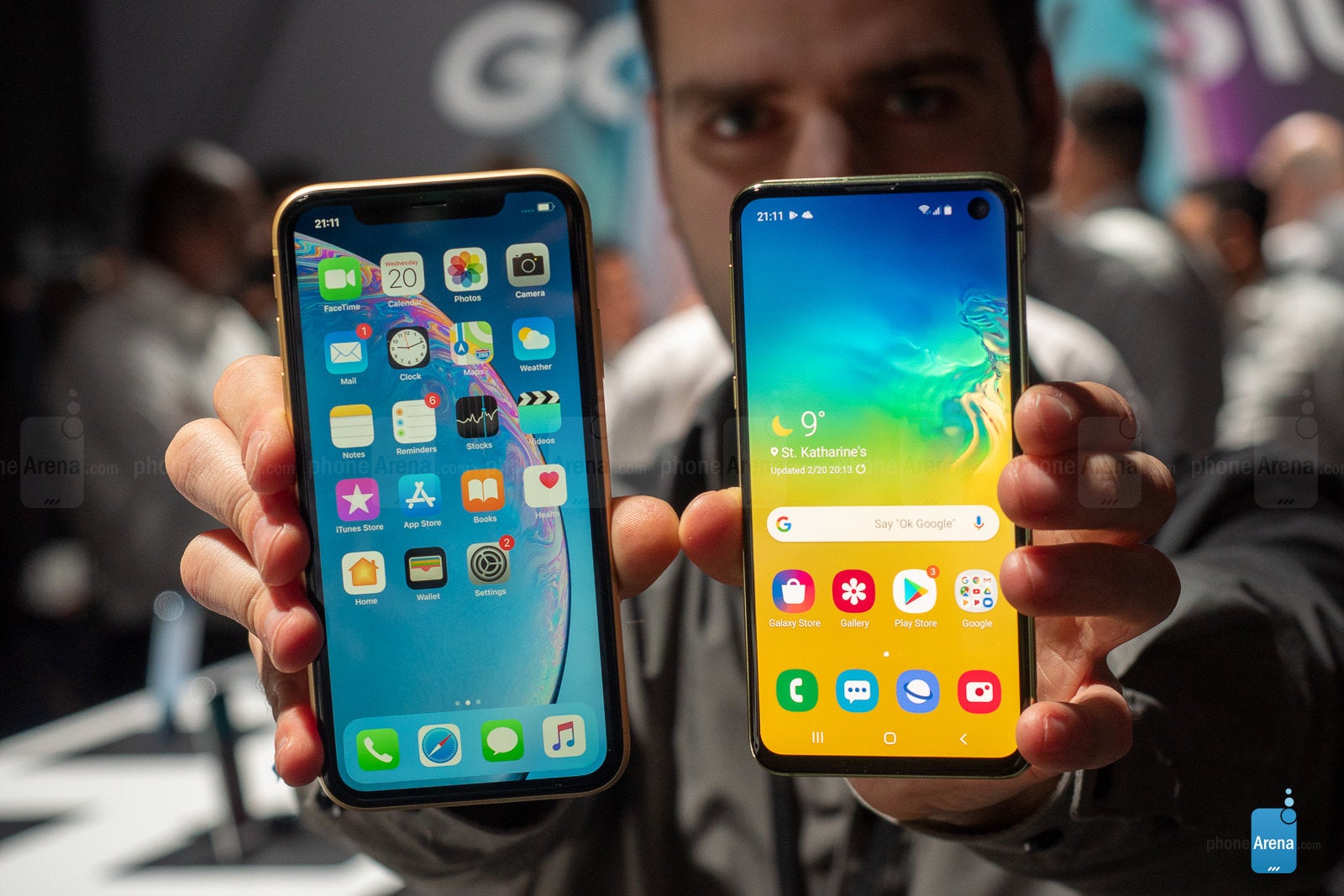Samsung Galaxy S10e vs iPhone XR: does Samsung's $750 offer trample over Apple's "budget" iPhone?