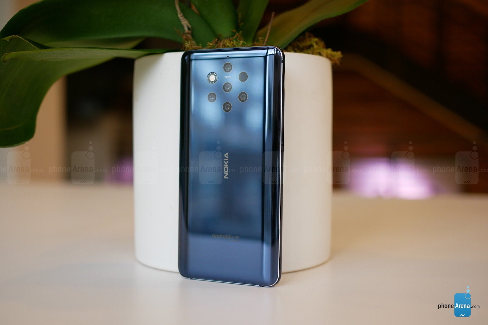 Nokia 9 PureView Hands-On: A cutting-edge Nokia flagship headed to The States!