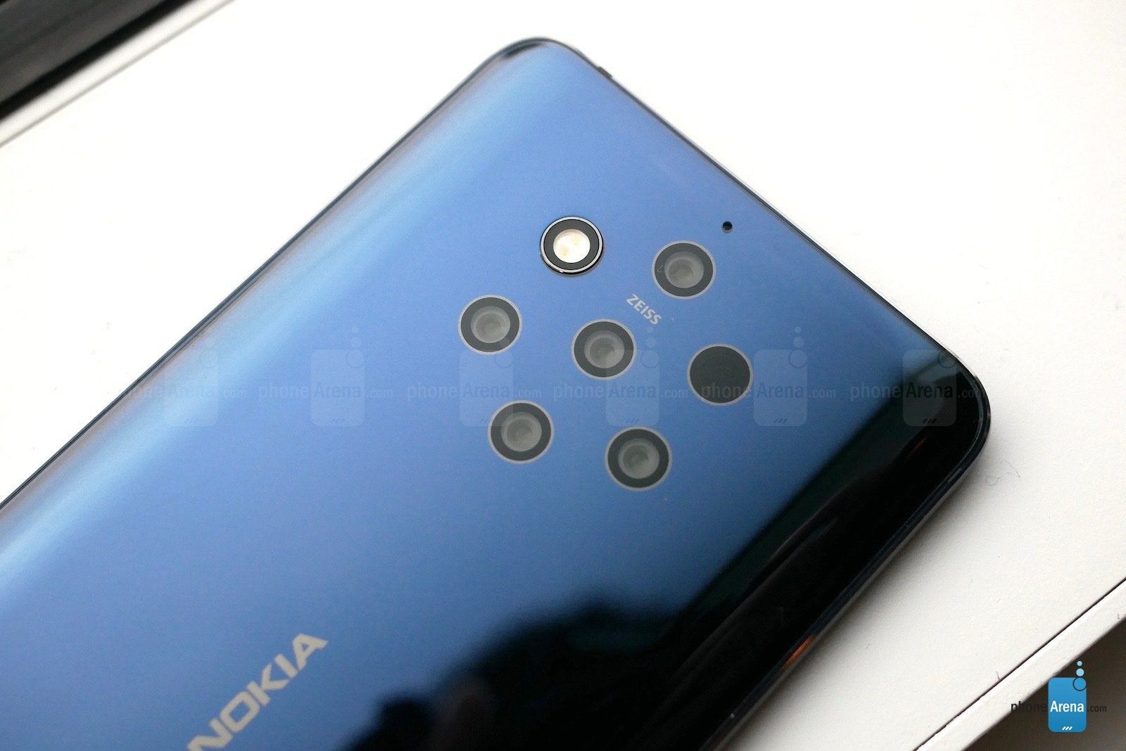 Nokia 9 PureView Hands-On: A cutting-edge flagship headed The States! - PhoneArena