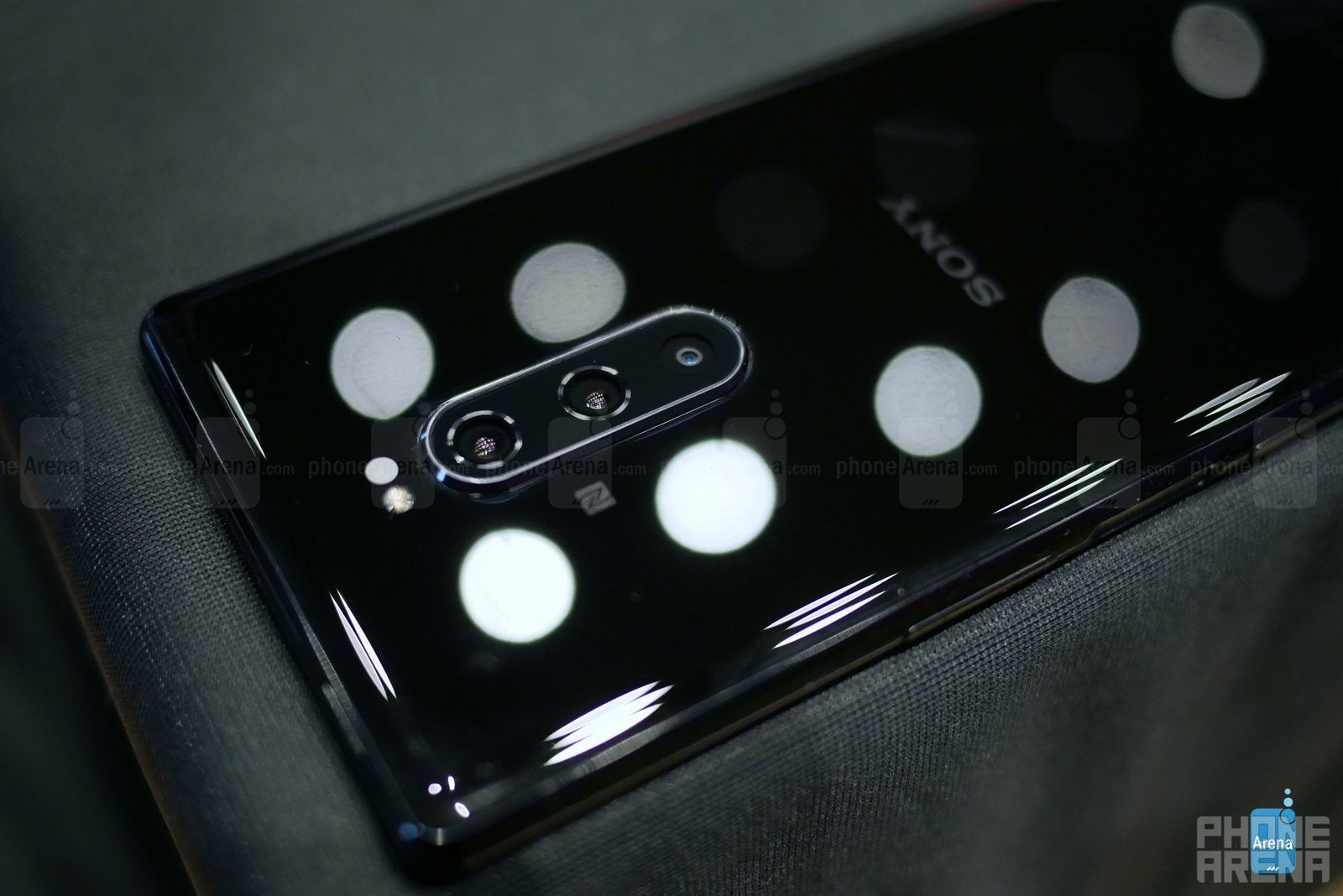 Sony Xperia 1 Hands-On: A tall order of screen with extra cameras