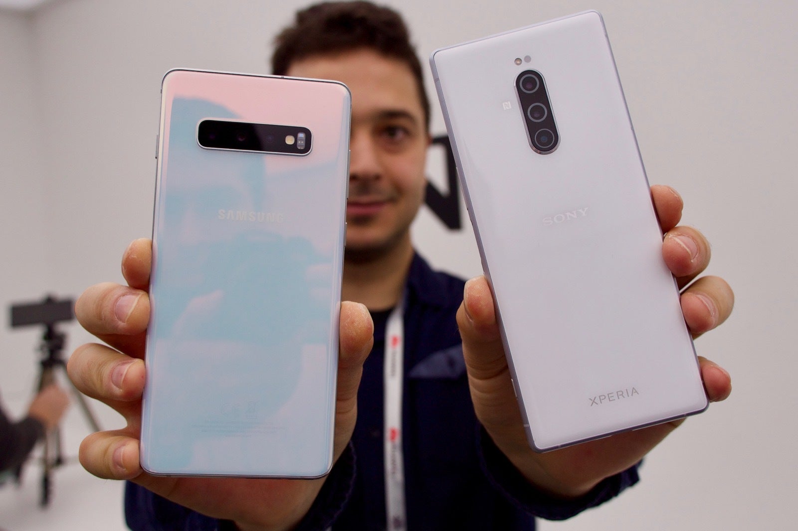 Quick flagship comparison: Sony Xperia 1 vs Samsung Galaxy S10+