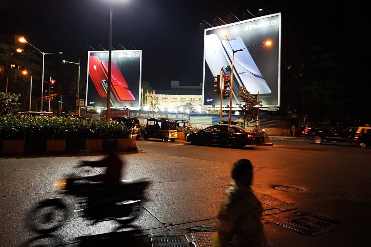 Apple iPhone XR bilboards in Mumbai - 'Made in India' iPhones to go from iPhone SE to XS Max, lowering exorbitant prices