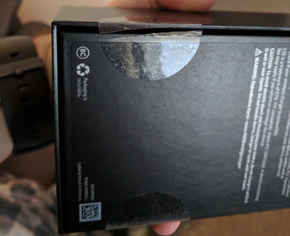 That&#039;s not how the retail box of a new phone should look - Many Galaxy S10 units shipped early reportedly came in open boxes