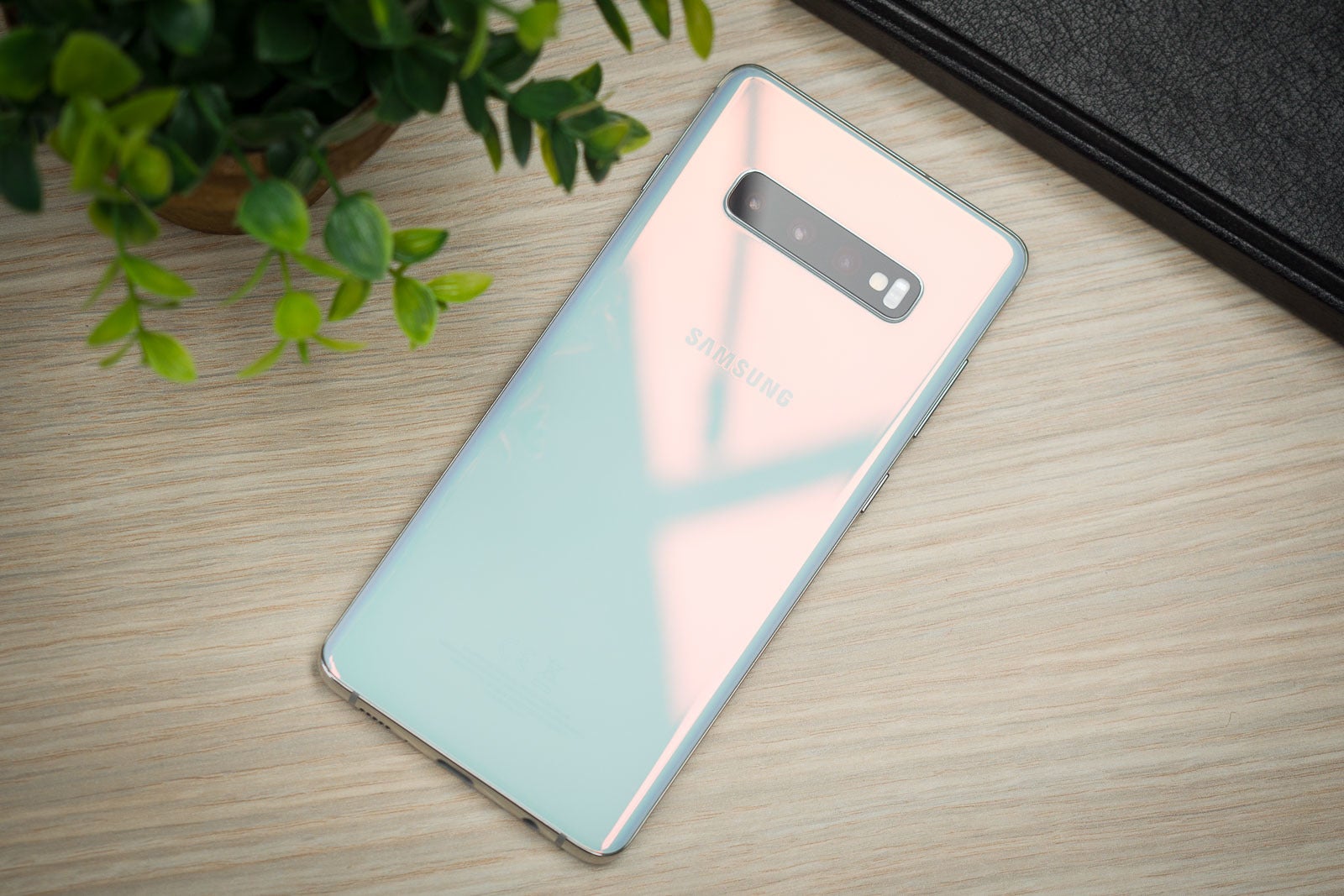 Samsung Galaxy S10 and S10+ review: 10 key takeaways