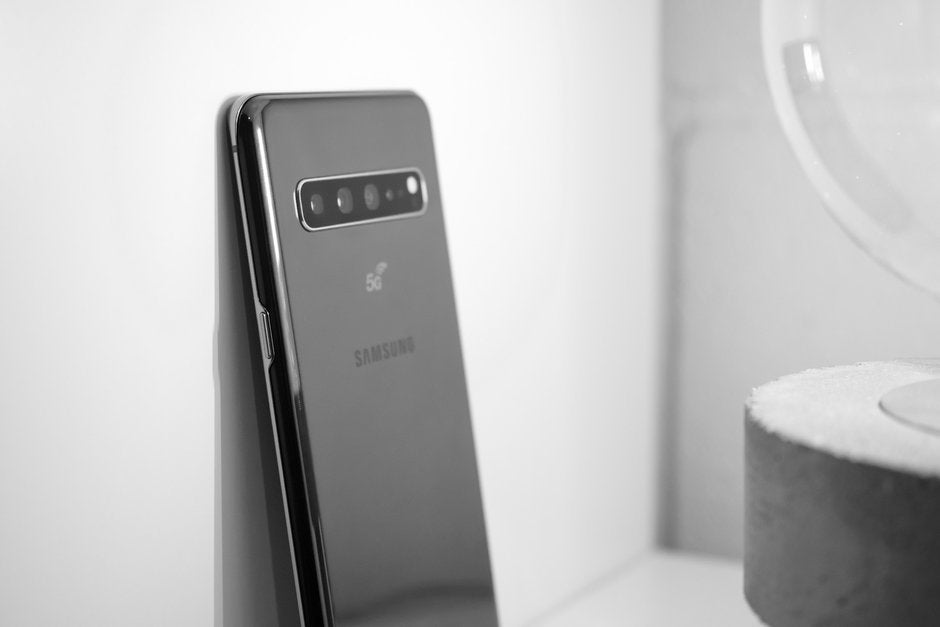 Samsung's Galaxy S10 5G launches next month, but you can't have it