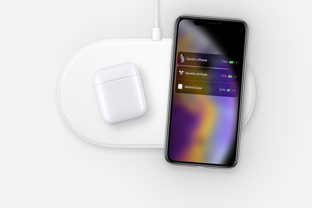 AirPower charging iPhone XS and AirPods - New AirPower image with iPhone XS and AirPods found on Apple&#039;s website