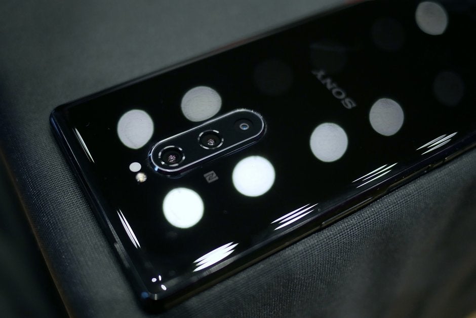 The three cameras are here to stay, but something will be different about them - Sony Xperia 2 rumor games begin with an interesting spec sheet and September release