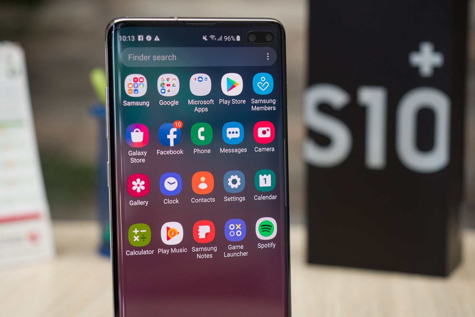 The Samsung Galaxy S10+ seems to be the most popular model - The Galaxy S10 is hugely outperforming the Galaxy S9 in yet another market