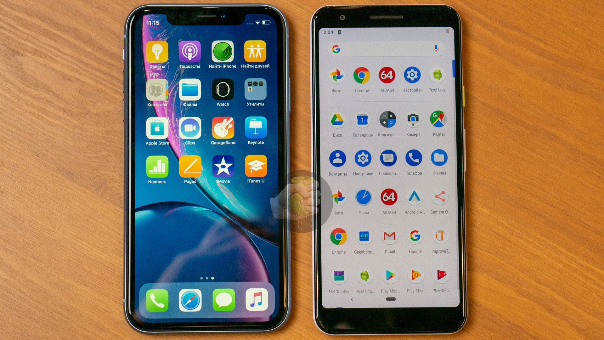 iPhone XR vs Google Pixel 3a; photo via Wylsa.com - Android boss teases "unreleased phone" - Google Pixel 3a may be launched soon