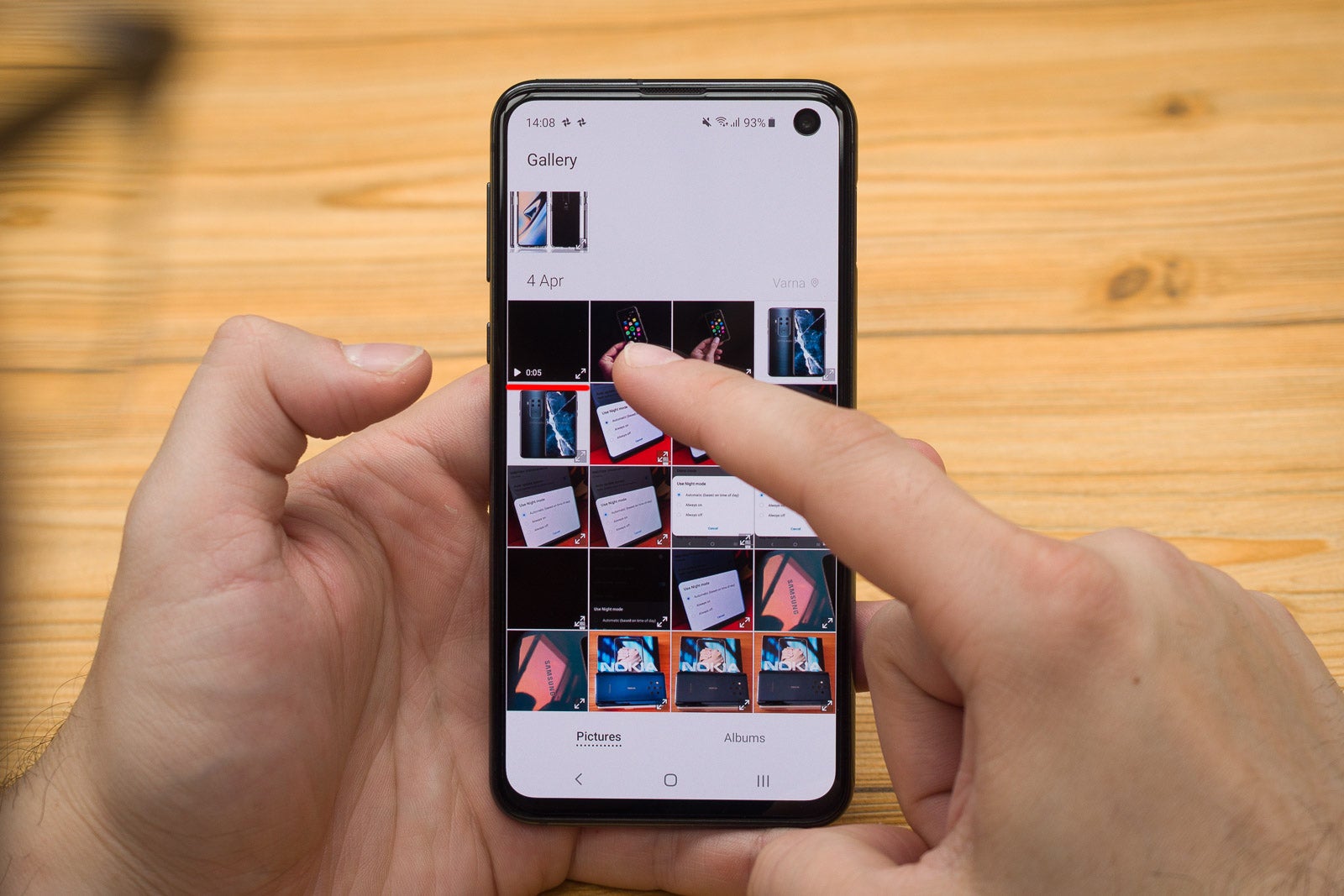 How to set a video lockscreen on the Galaxy S10, S10+, or S10e