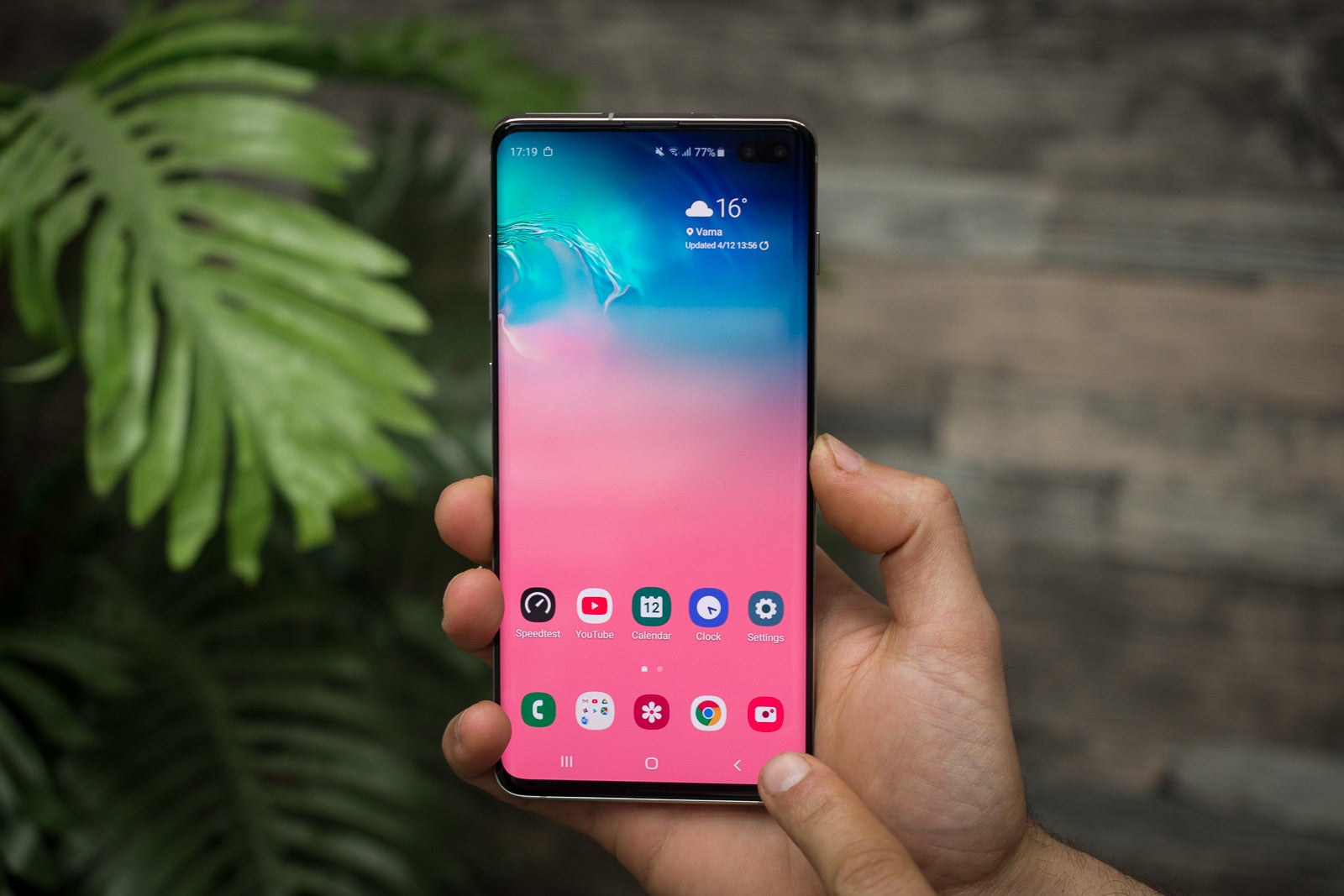 How to make a GIF on Samsung&#039;s Galaxy S10, S10 Plus or S10e without downloading any apps